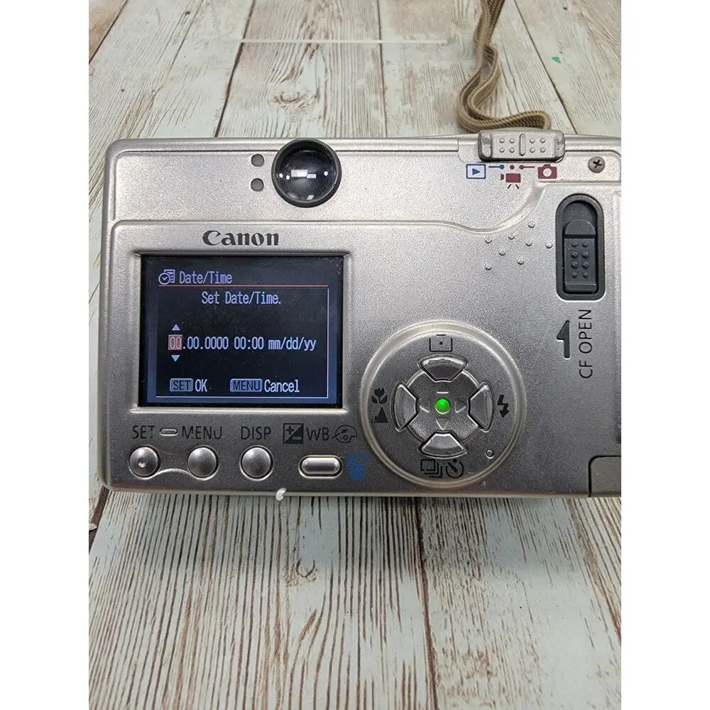 Canon PowerShot S200 Digital ELPH Camera 2 Battery's & Charger